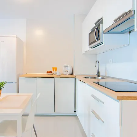 Exclusive With Sea View Apartment *